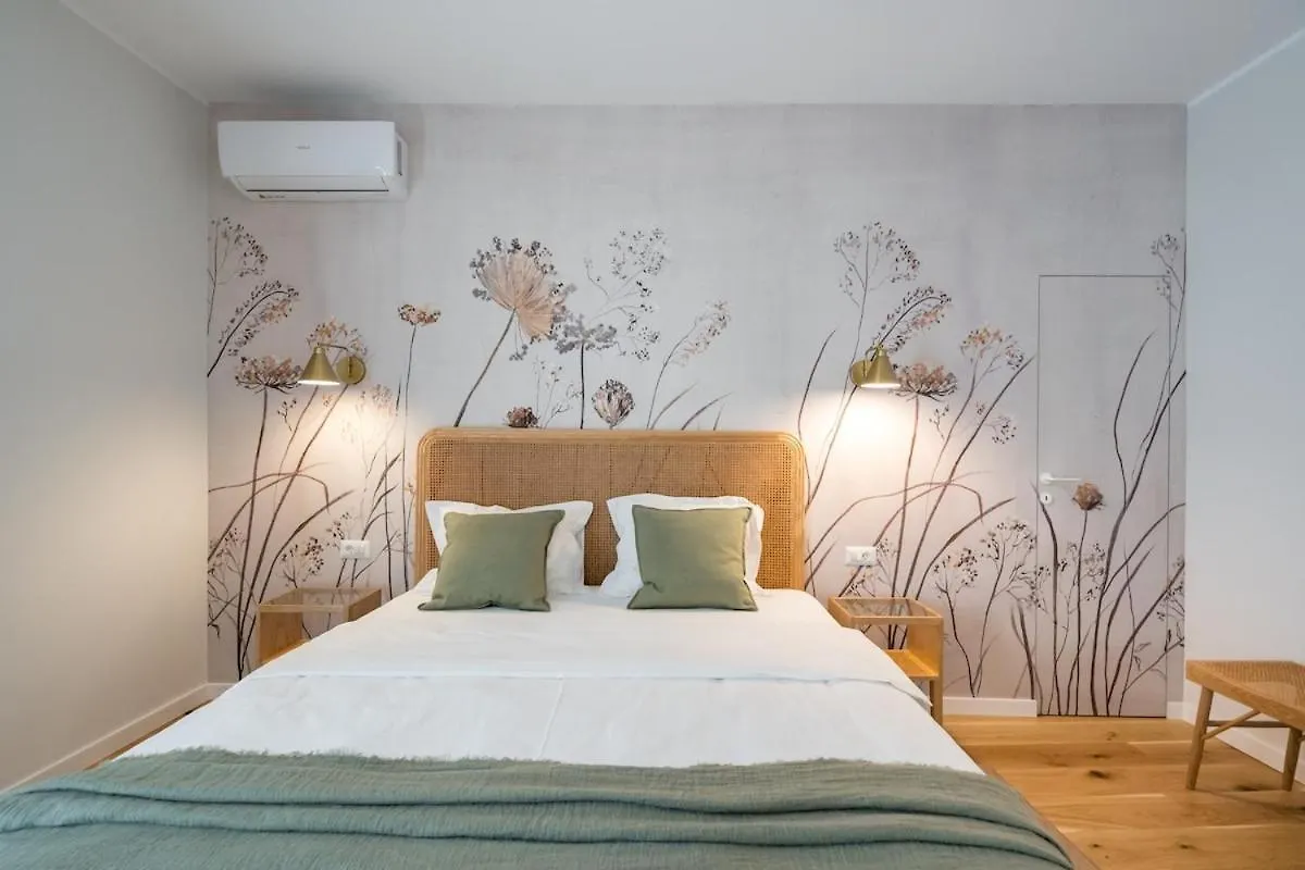 Stunning Park View I 40Sqm Terrace L 3Bdr L 140Sqm Apartment Bucharest 0*,  Romania