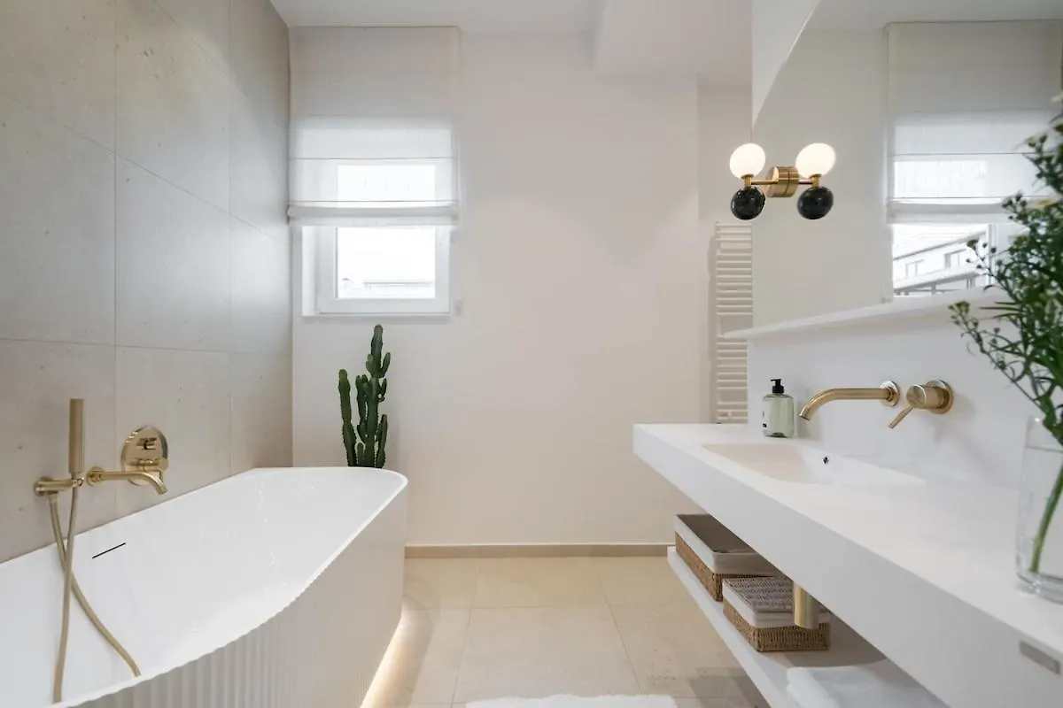 Stunning Park View I 40Sqm Terrace L 3Bdr L 140Sqm Apartment Bucharest