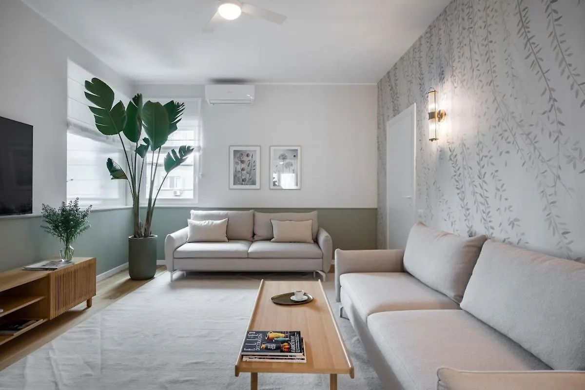 Stunning Park View I 40Sqm Terrace L 3Bdr L 140Sqm Apartment Bucharest