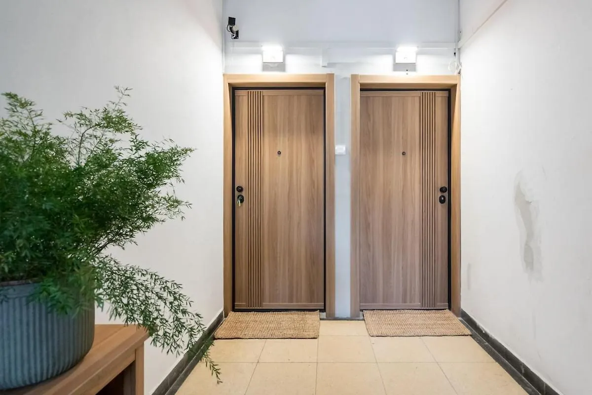 Stunning Park View I 40Sqm Terrace L 3Bdr L 140Sqm Apartment Bucharest 0*,