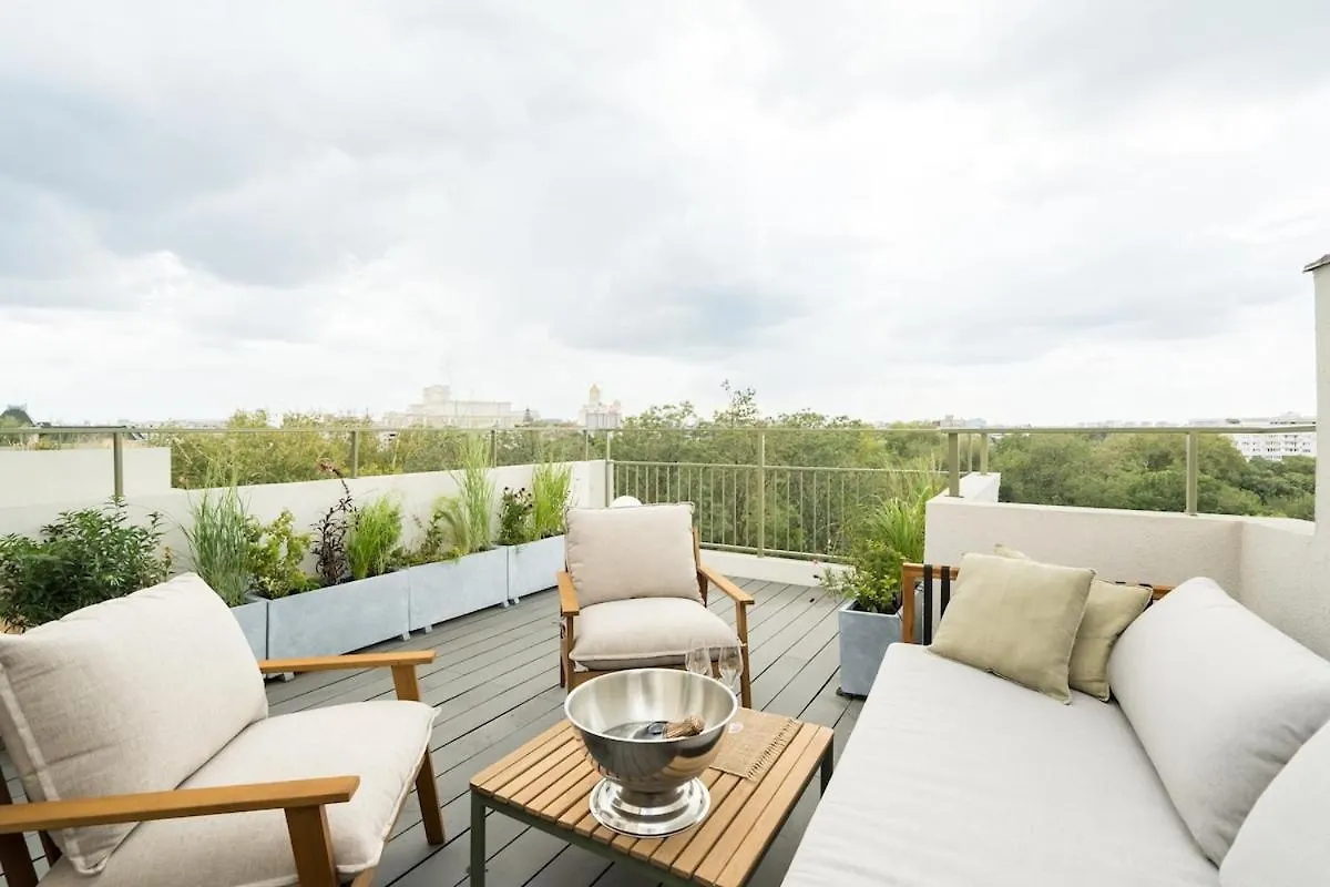 Stunning Park View I 40Sqm Terrace L 3Bdr L 140Sqm Apartment Bucharest 0*,