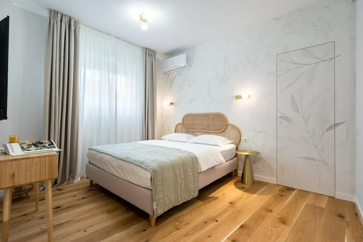 Stunning Park View I 40Sqm Terrace L 3Bdr L 140Sqm Apartment Bucharest