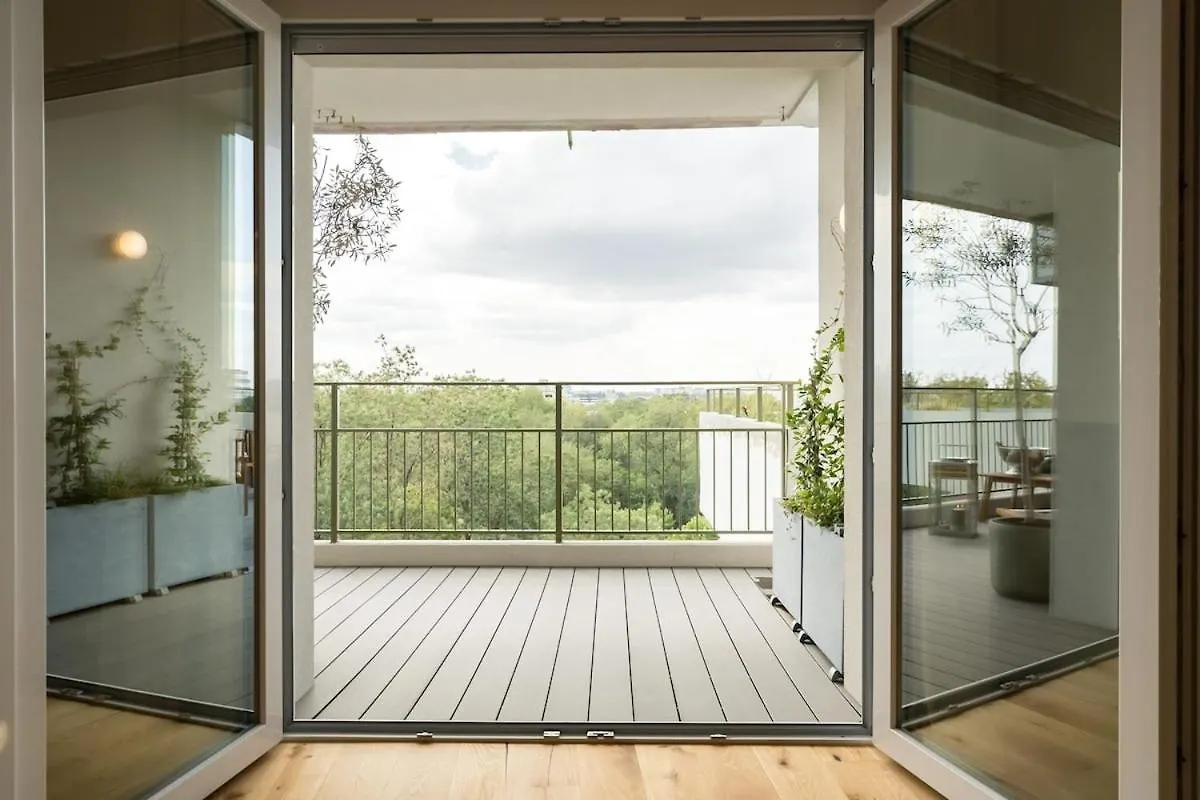 Stunning Park View I 40Sqm Terrace L 3Bdr L 140Sqm Apartment Bucharest